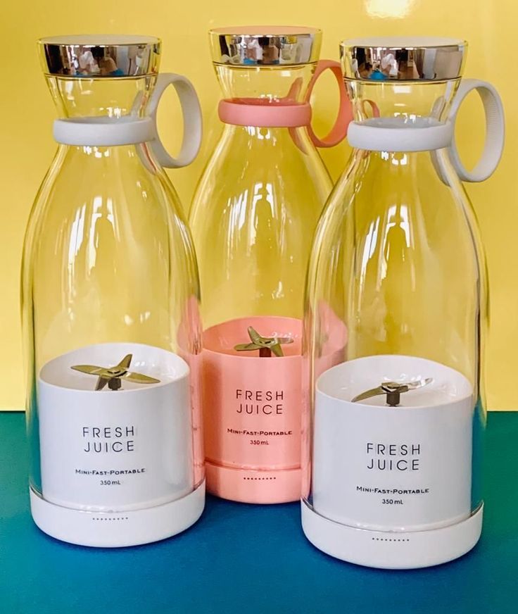 Portable Blender for Smoothie, Milk Shakes, Crushing Ice and Juices, USB Rechargeable Blender